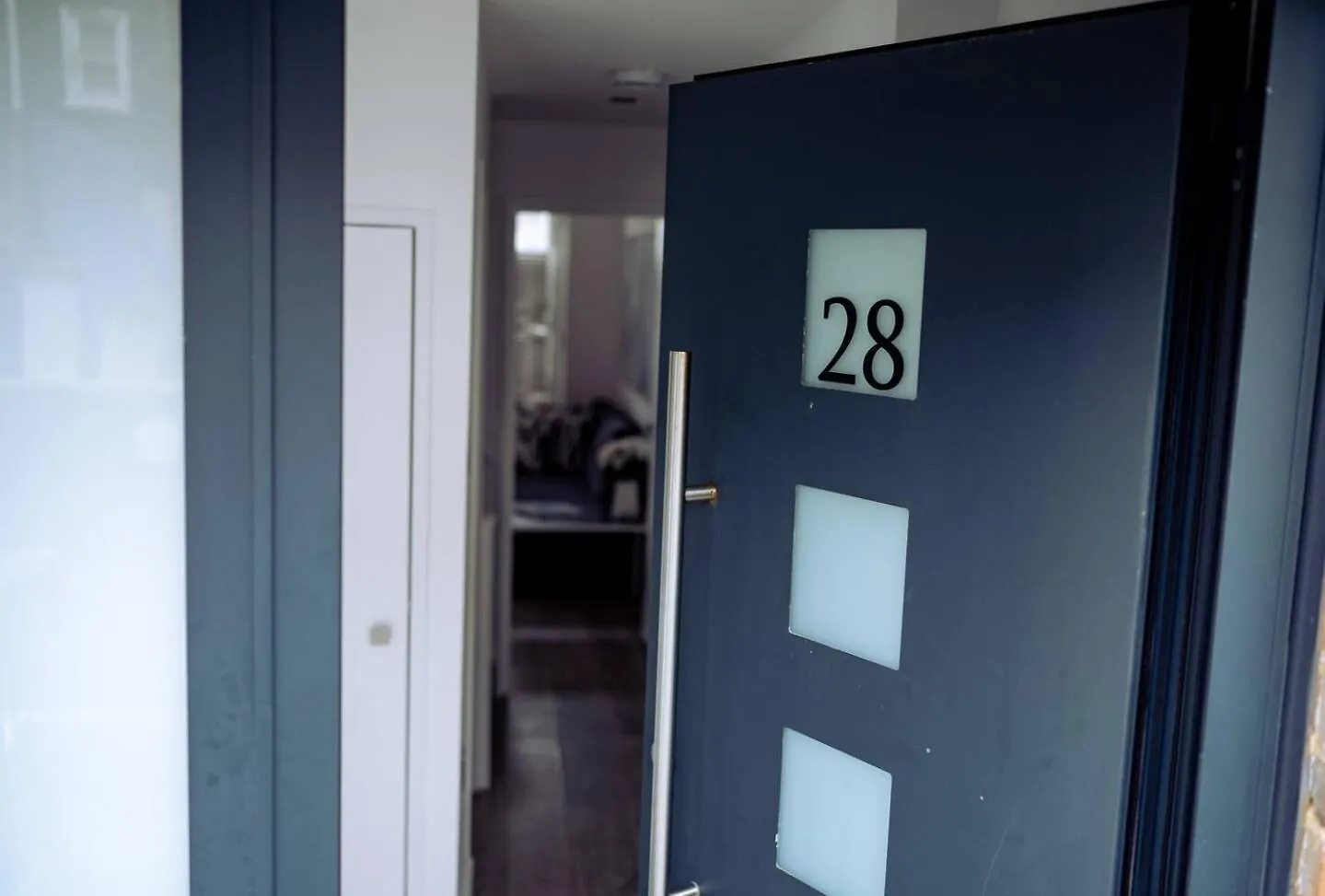 Townhouse Modern Mews Apartment Pass The Keys Hove 0*,  Verenigd Koninkrijk